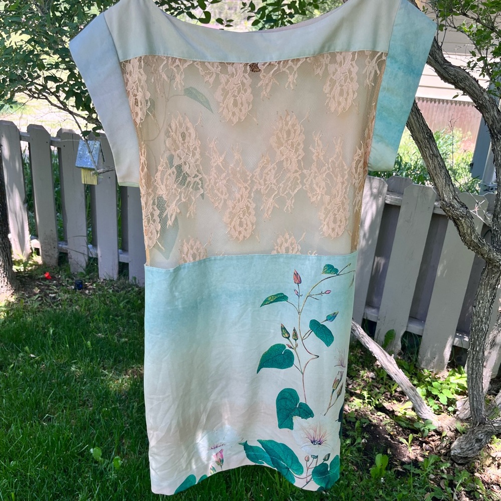 Farm Rio Dress - Picture 2 of 9